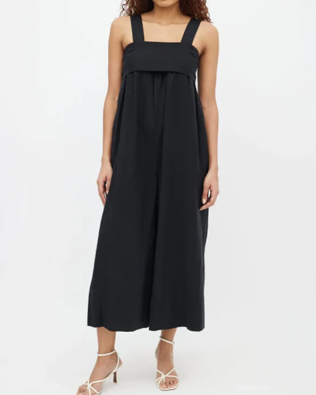 Crazy Savings Black Sleeveless Jumpsuit