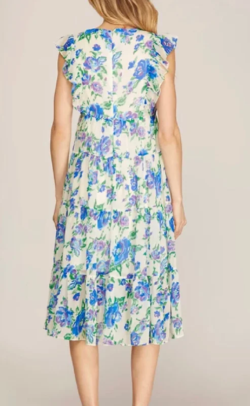 Exclusive Offers Butterfly Sleeve Midi Dress in Blue