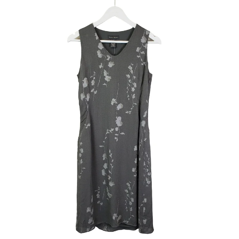 Season Finale Sale NWT Banana Republic Wool Blend Floral Shift Dress Size 2