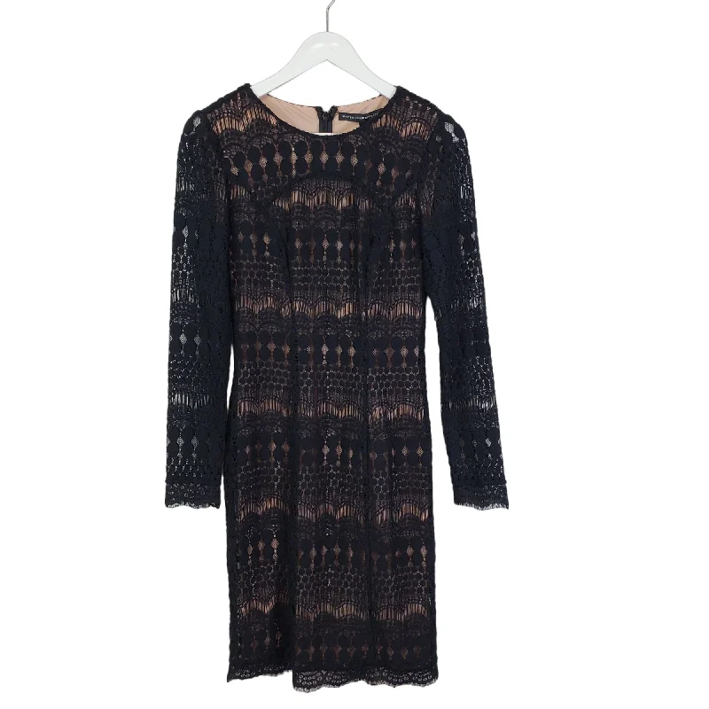 Great Bargains NWT White House Black Market Lace Bodycon Sheath Dress Size 2