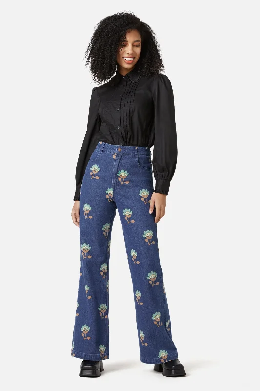 Best Bargains Retro Flora Flare Jean