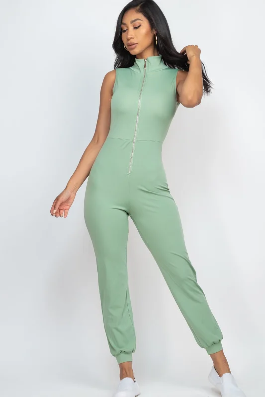 Take Advantage Jumpsuit with Sleeveless Design and Zip Front