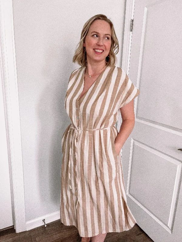 YEAR-End Sale Take a Stand Dress