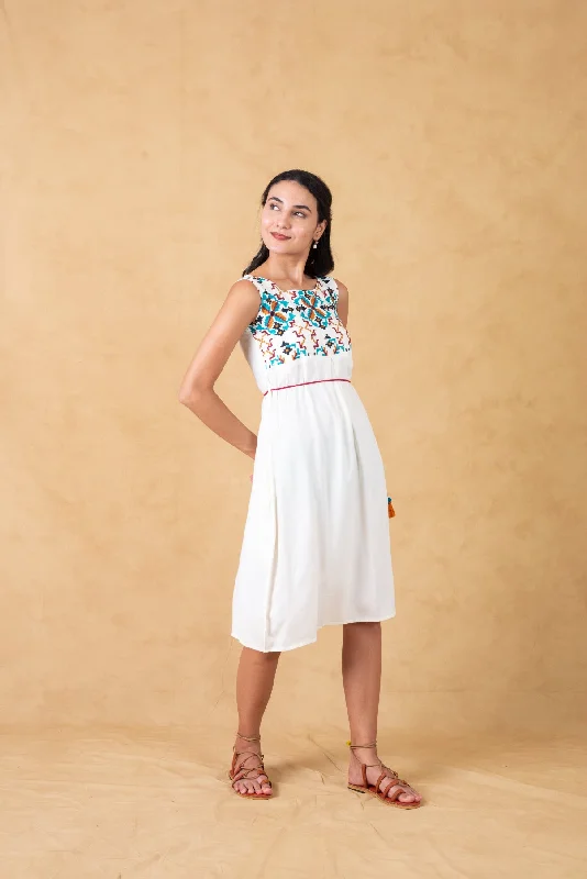 Lowest Price White Embroidered Dress With Tie Ups