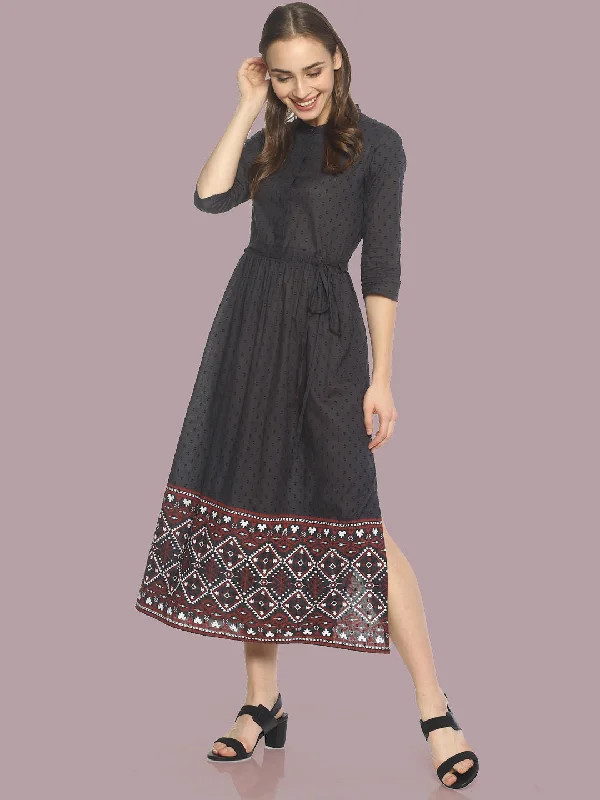Online Specials Grey Front Open Dress With Printed Hem